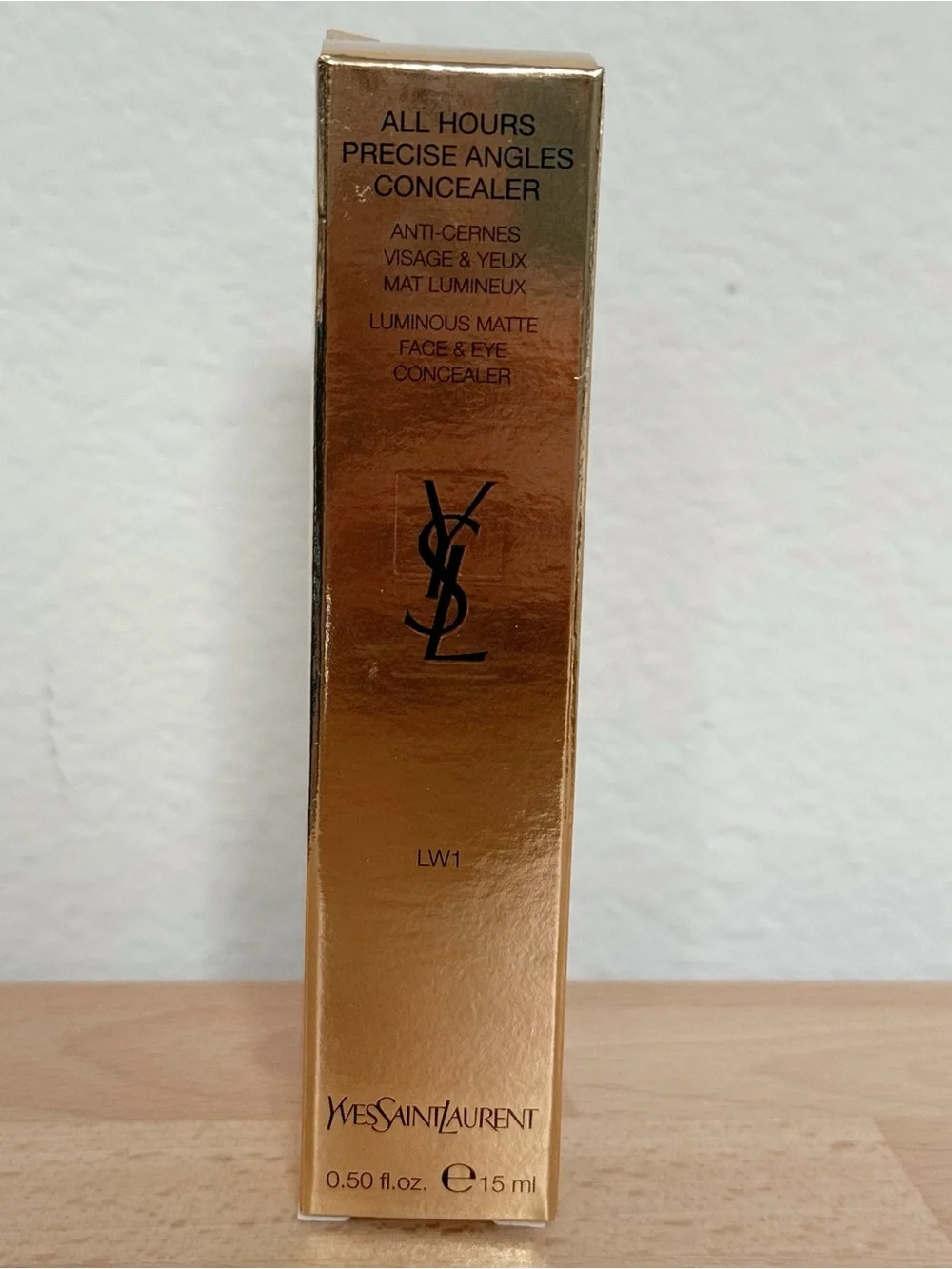 Yves Saint Laurent All Hours Precise Angles Concealer - Light Shade LW1